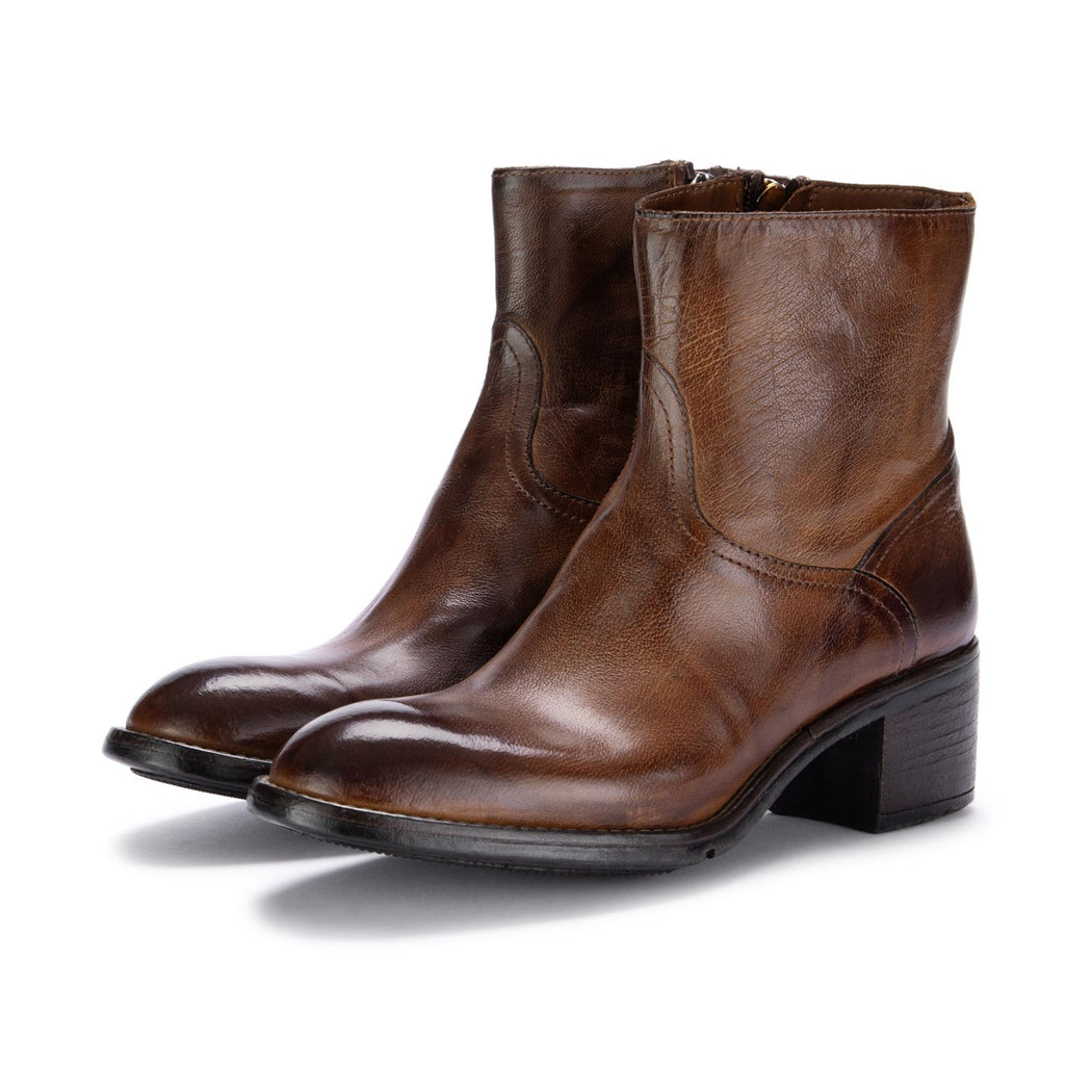 AP07A RANCH  MARRONE