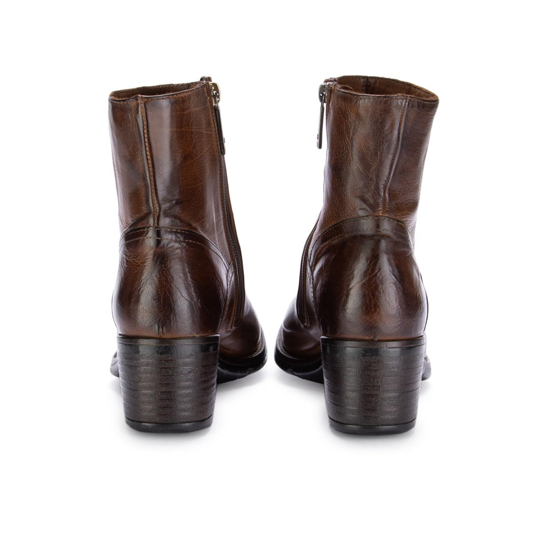AP07A RANCH  MARRONE