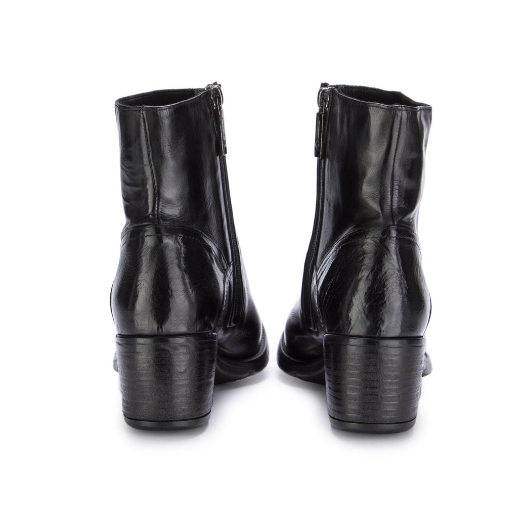 AP07A RANCH  NERO