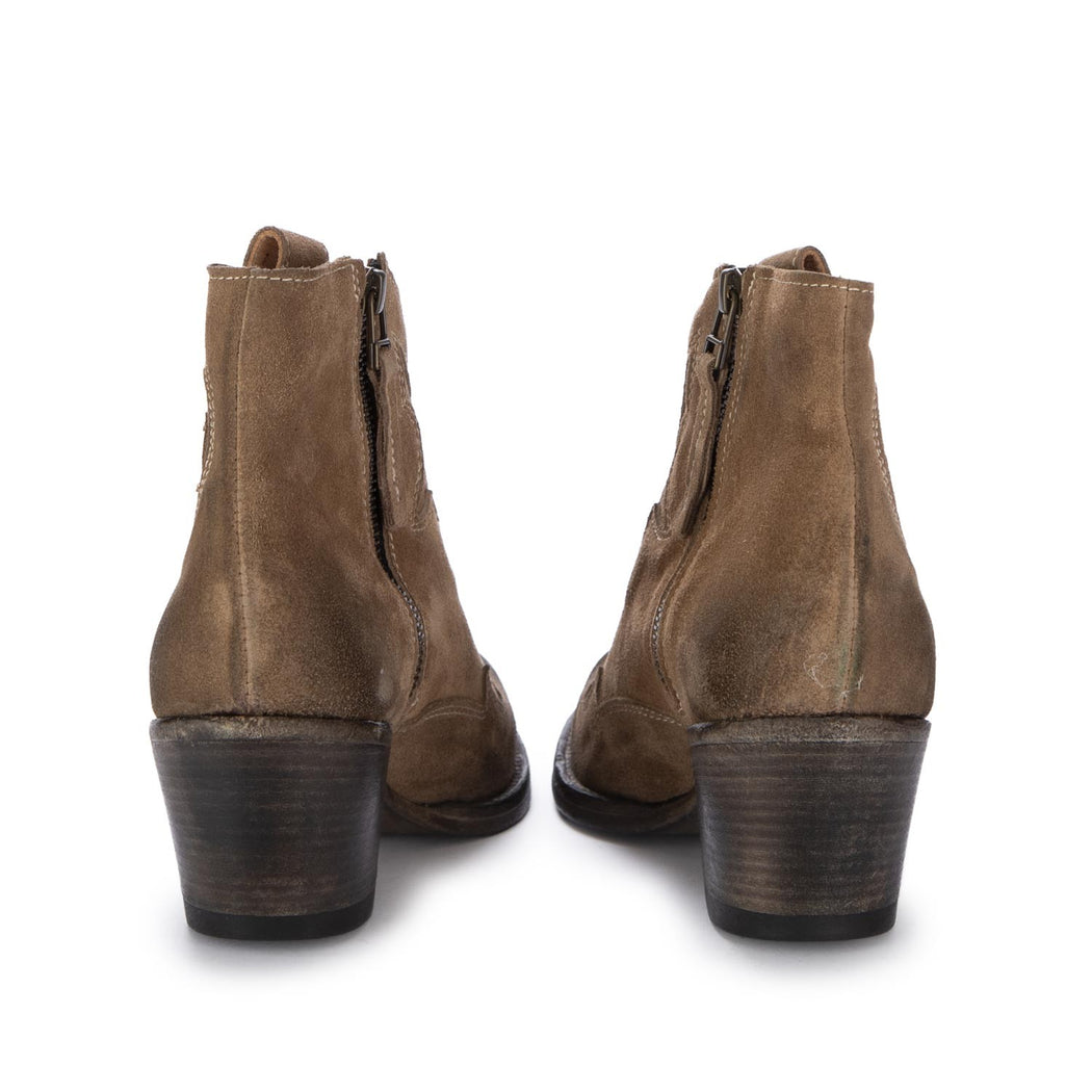 52864 CAMOSCIO SABBIA  MARRONE CHIARO