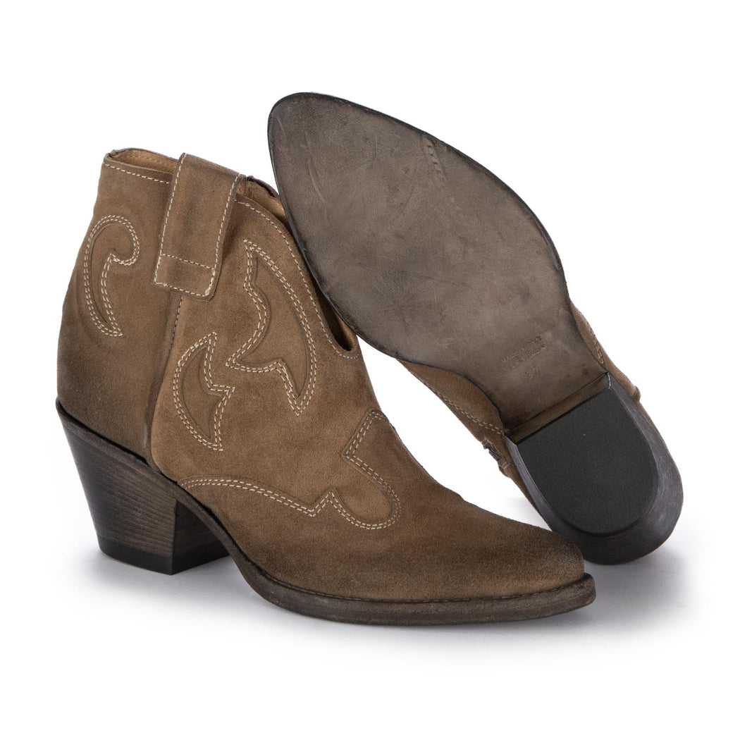 52864 CAMOSCIO SABBIA  MARRONE CHIARO