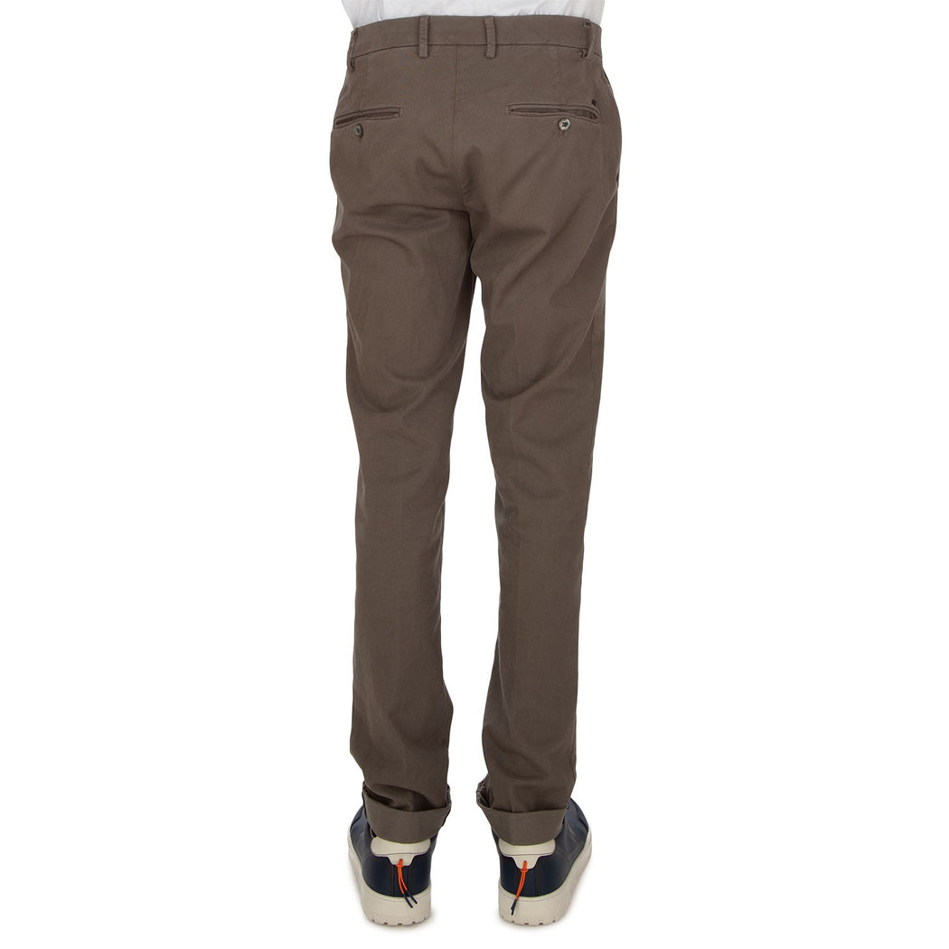 9PN2A4973 MBE130 MILANOSTYLE  596 MARRONE