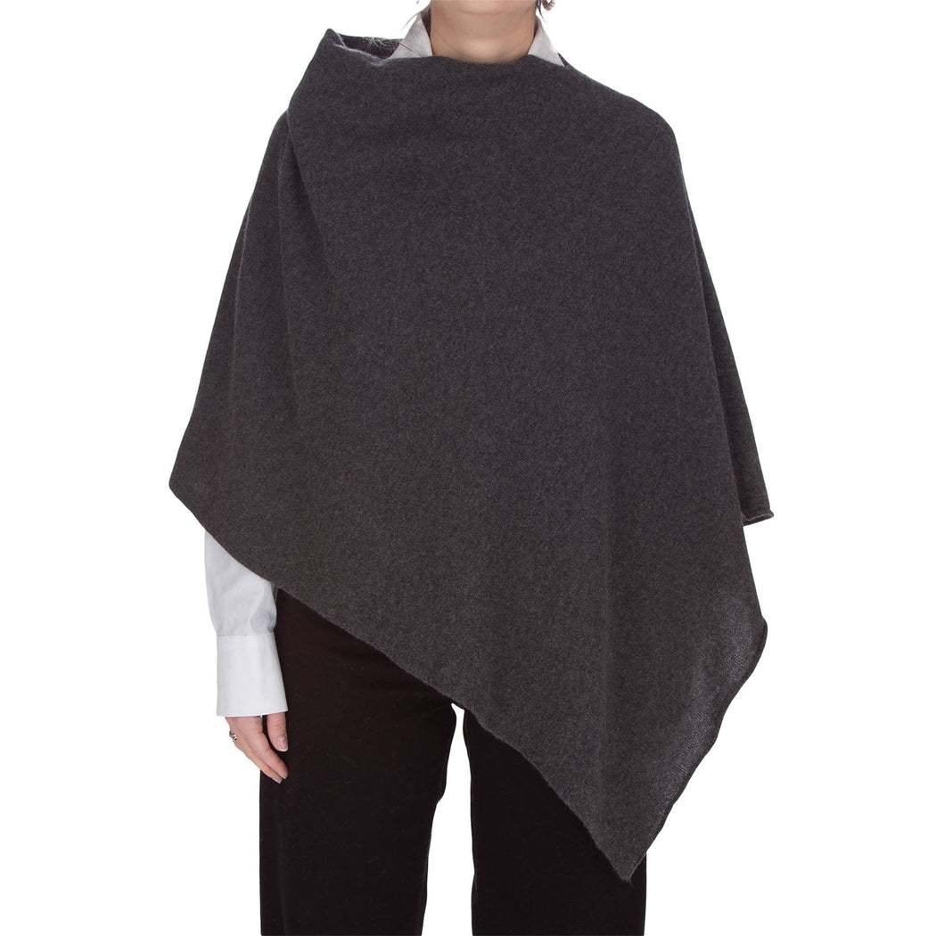 10002 MANTELLINA RASATA GRIS2  GRIGIO