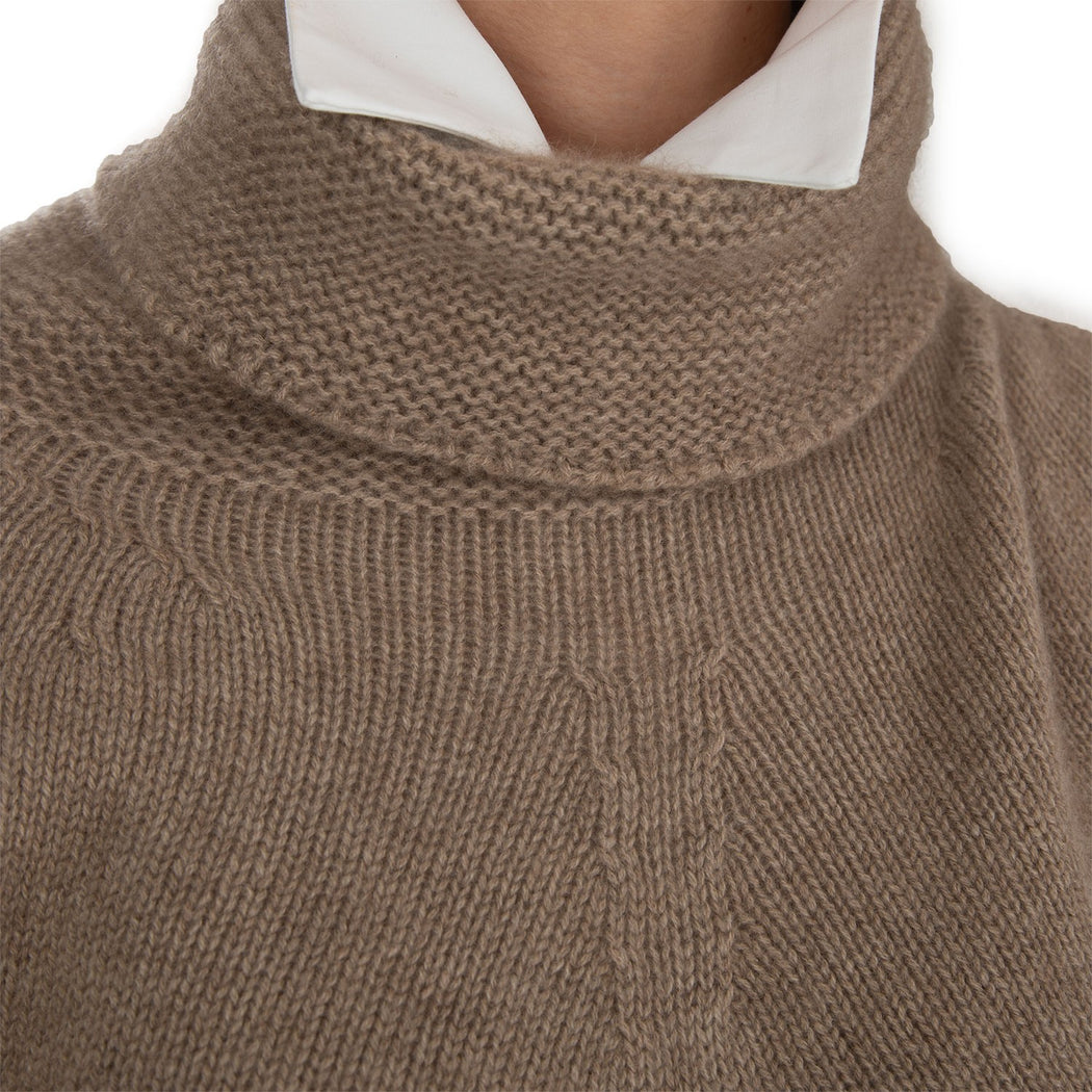 010121 PONCHO COLLO ALTO  MARRONE