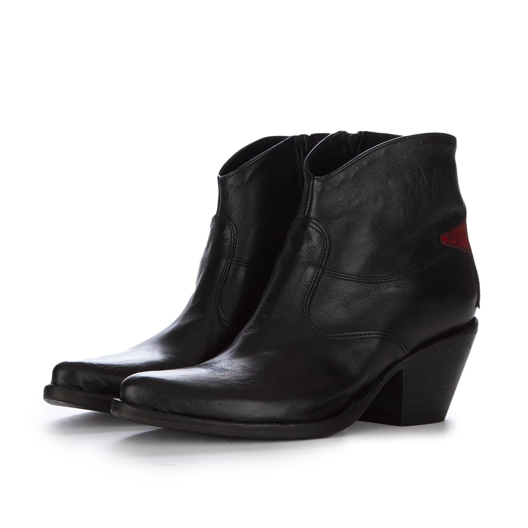 30509 CALIF NERO STELLA ROSSA  NERO