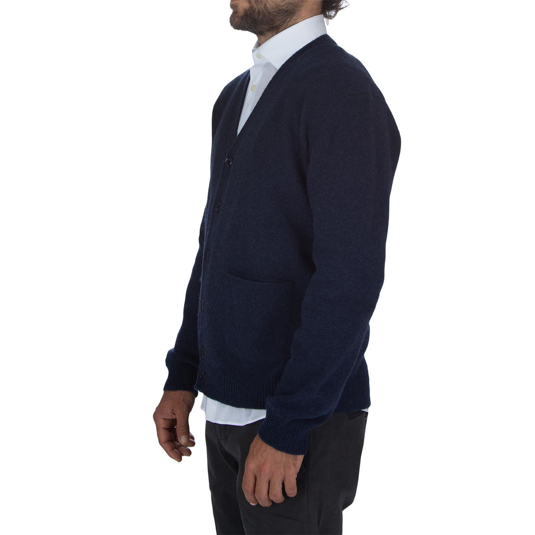 WO 8303  0022 BLU
