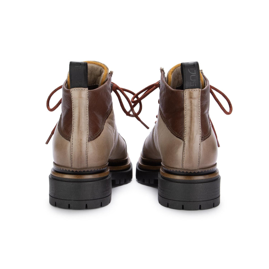 T60215 GAZZELLA  MARRONE