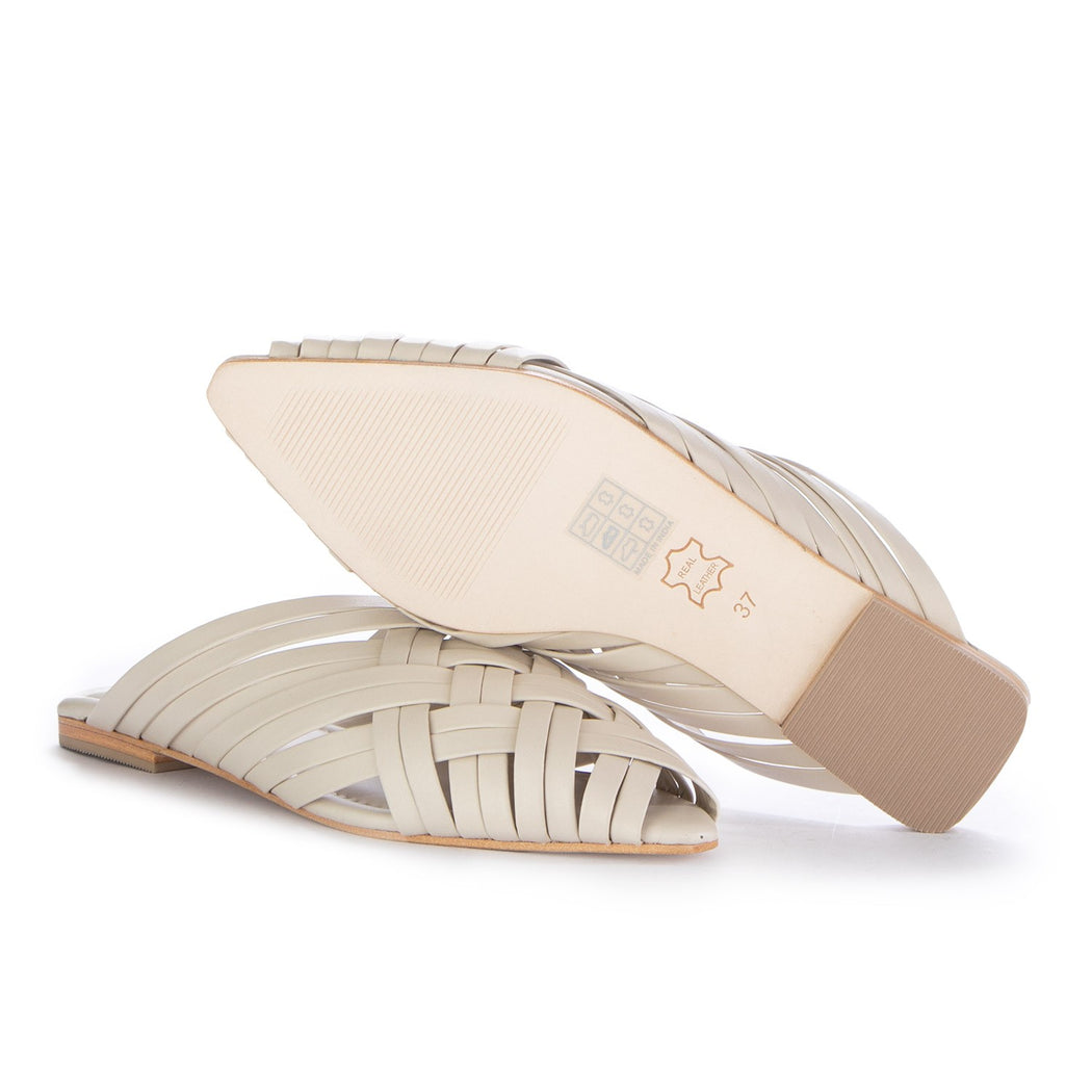 8195 BONE BEIGE