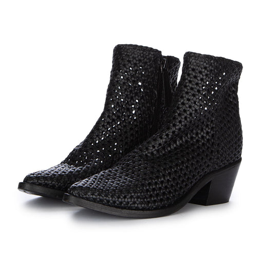 261-303-19-CHW\BLA  NERO