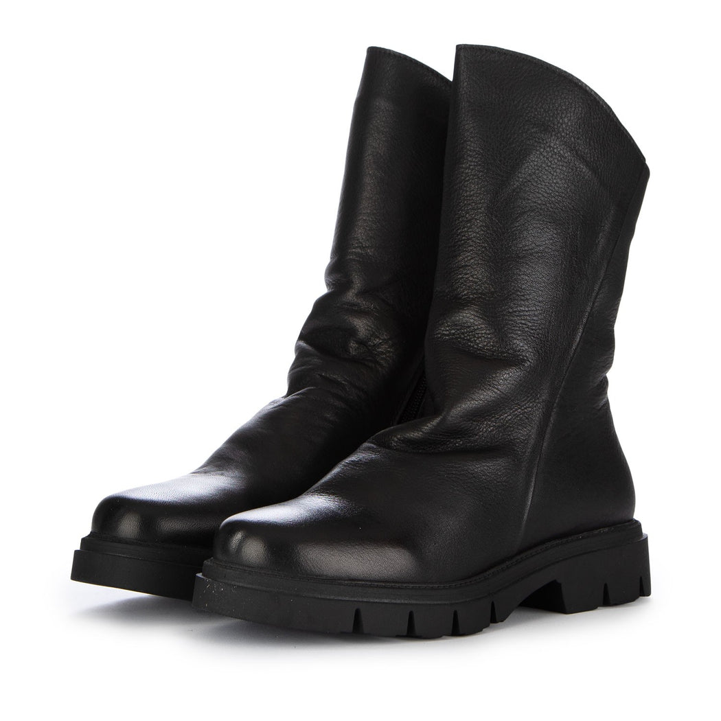 WF1600  NERO