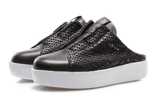 ANDIAFORA womens black leather Slip on sandals 