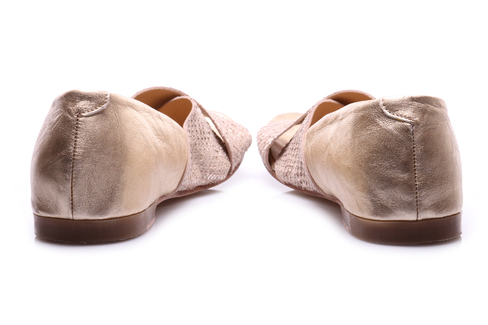 Kudetà womens platinum laminated leather sandals