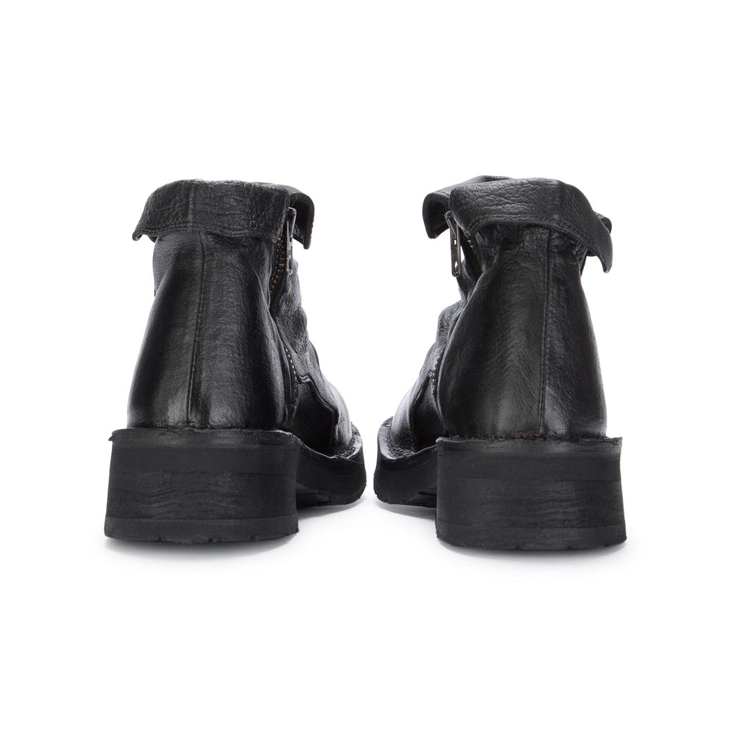 manufatto toscano vinci ankle boots black