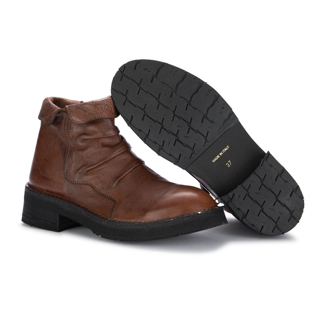 manufatto toscano vinci ankle boots brown
