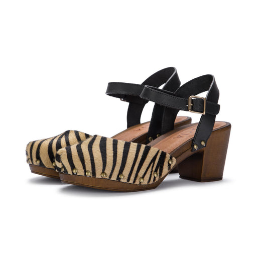 tuscia womens heeled sandals beige black